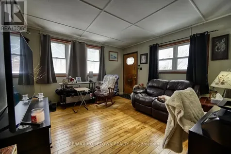 61 Pearl Street East Brockville ON K6V 1P6