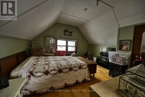 61 Pearl Street East Brockville ON K6V 1P6