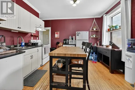 61 Pearl Street East Brockville ON K6V 1P6