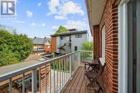 45 Goulburn Avenue Ottawa ON K1N 8C7