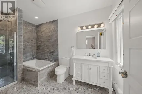 45 Goulburn Avenue Ottawa ON K1N 8C7