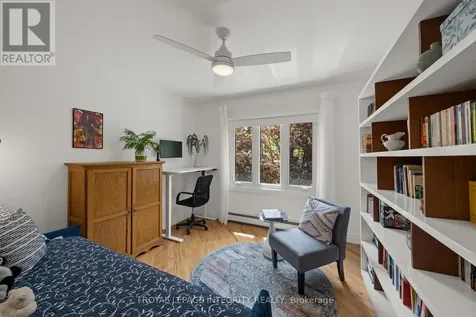45 Goulburn Avenue Ottawa ON K1N 8C7