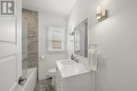 45 Goulburn Avenue Ottawa ON K1N 8C7