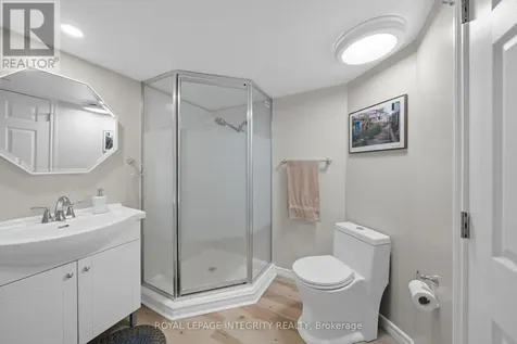 45 Goulburn Avenue Ottawa ON K1N 8C7