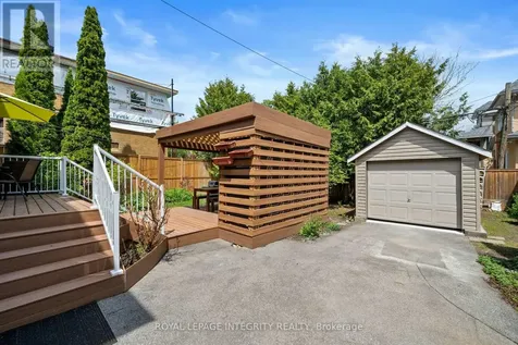 45 Goulburn Avenue Ottawa ON K1N 8C7