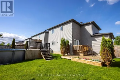 431 Provence Avenue Russell ON K0A 1W0