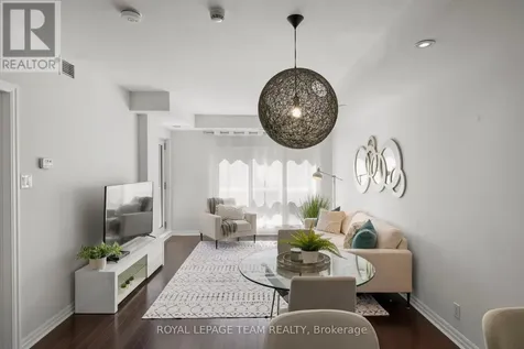 242 Rideau Street Ottawa ON K1N 0B7