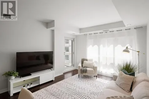242 Rideau Street Ottawa ON K1N 0B7