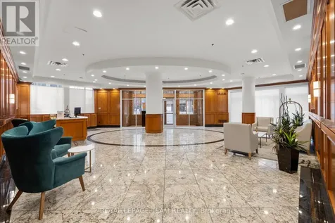 242 Rideau Street Ottawa ON K1N 0B7
