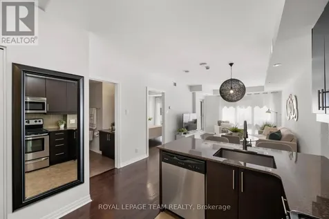 242 Rideau Street Ottawa ON K1N 0B7