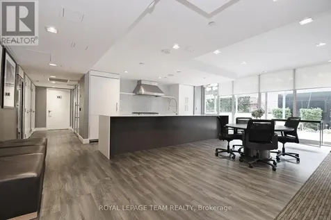 300 Lisgar Street Ottawa ON K2P 0E2