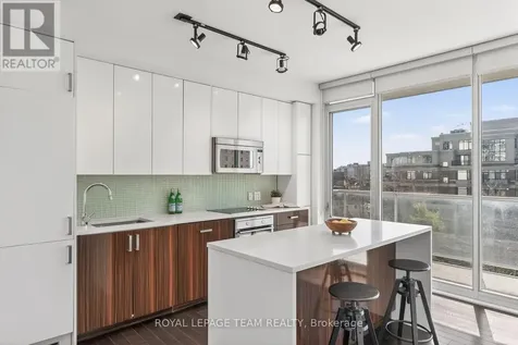 300 Lisgar Street Ottawa ON K2P 0E2