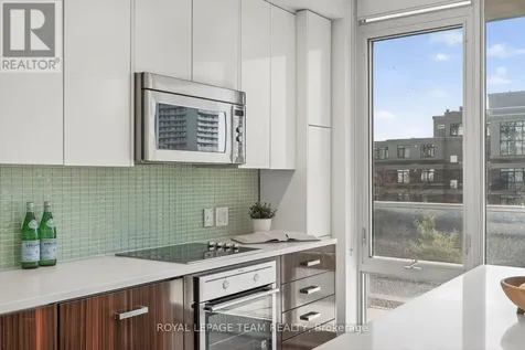 300 Lisgar Street Ottawa ON K2P 0E2