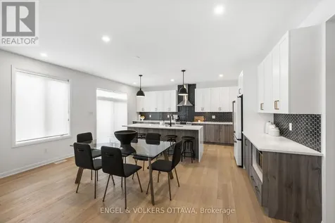 612 Ribbon Street Ottawa ON K4M 0M8