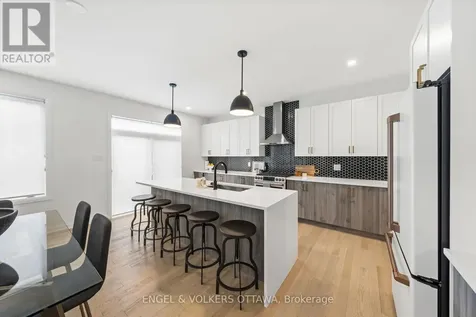 612 Ribbon Street Ottawa ON K4M 0M8