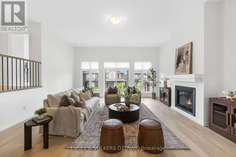 612 Ribbon Street Ottawa ON K4M 0M8