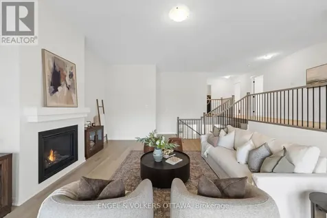 612 Ribbon Street Ottawa ON K4M 0M8