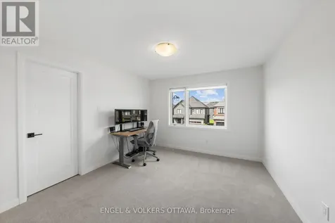 612 Ribbon Street Ottawa ON K4M 0M8
