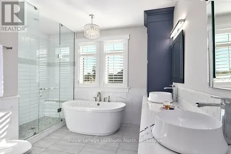 174 High Bluff Lane Blue Mountains ON N0H 2P0