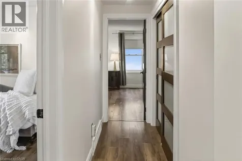 12 Fieldstone Walk New Hamburg ON N3A 2E9