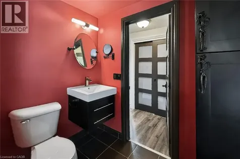 12 Fieldstone Walk New Hamburg ON N3A 2E9
