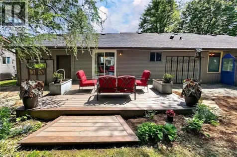12 Fieldstone Walk New Hamburg ON N3A 2E9
