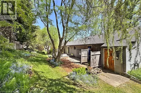 12 Fieldstone Walk New Hamburg ON N3A 2E9