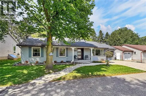 12 Fieldstone Walk New Hamburg ON N3A 2E9