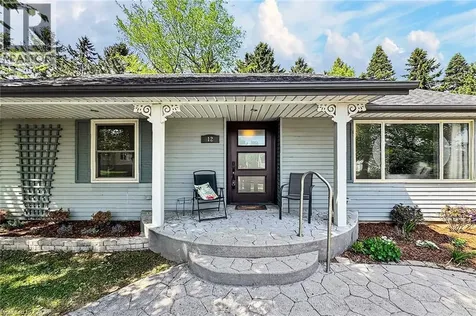 12 Fieldstone Walk New Hamburg ON N3A 2E9