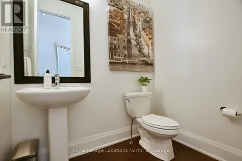 123 Crestview Court Blue Mountains ON L9Y 0Z4