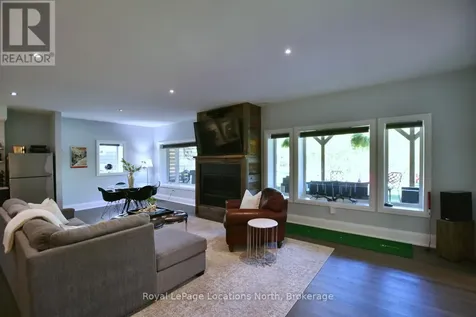 123 Crestview Court Blue Mountains ON L9Y 0Z4