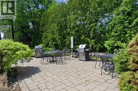 1225 North Shore Boulevard East Burlington ON L7S 1Z6