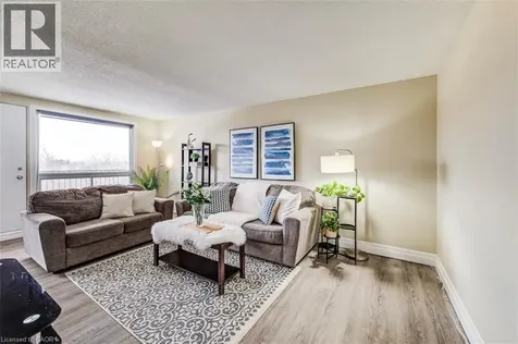 4 Avalon Place Kitchener ON N2M 4N6