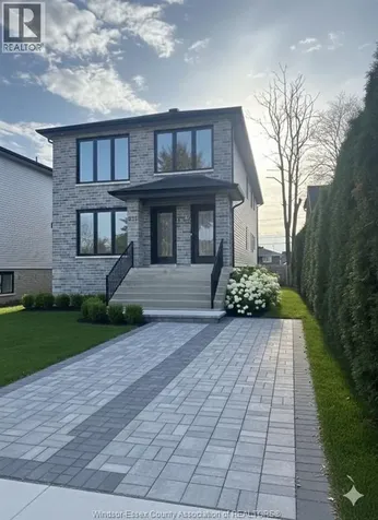 655 Stanley Windsor ON N8X 3B3
