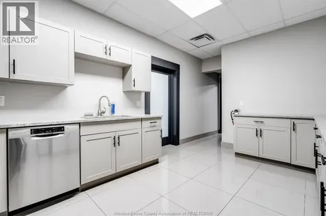 38 Erie Street North Leamington ON N8H 2Z3