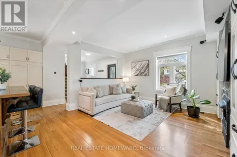 265 Dolph Street North Cambridge ON N3H 2A6