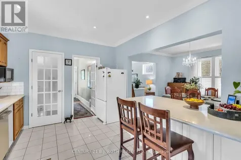 32 Samuel Street Kitchener ON N2H 1P1