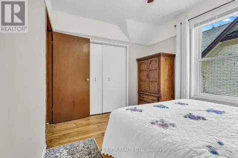 32 Samuel Street Kitchener ON N2H 1P1