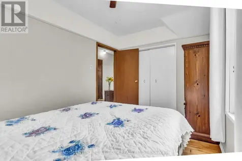 32 Samuel Street Kitchener ON N2H 1P1