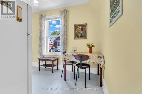 32 Samuel Street Kitchener ON N2H 1P1