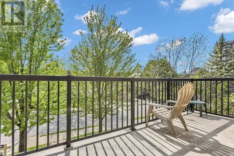 32 Samuel Street Kitchener ON N2H 1P1