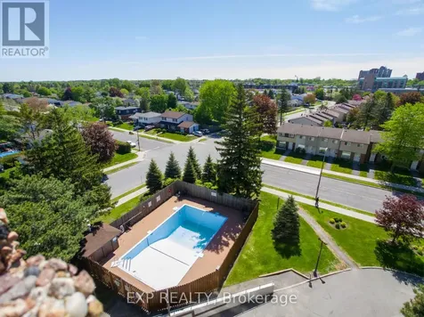 1285 Cahill Drive Ottawa ON K1V 9A7