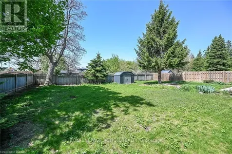15 Tranquility Street Brantford ON N3R 3H6