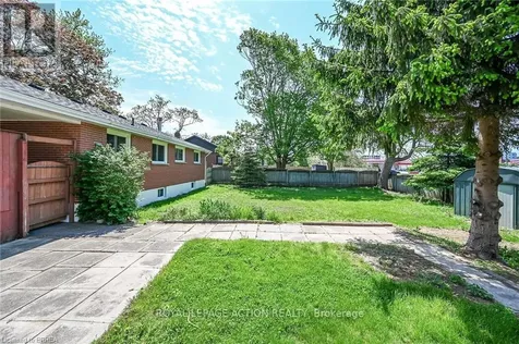 15 Tranquility Street Brantford ON N3R 3H6