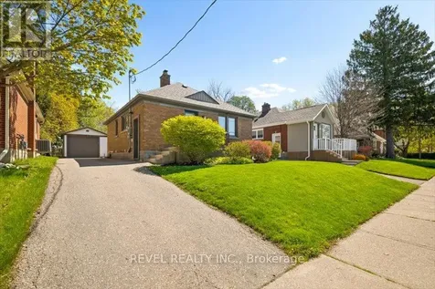 256 Bowman Street Waterloo ON N2J 1W5