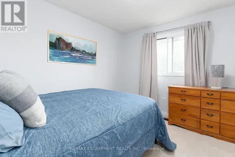 31 Blackfriar Lane Brantford ON N3R 7M2
