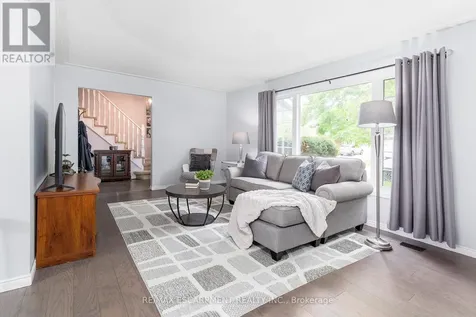 31 Blackfriar Lane Brantford ON N3R 7M2