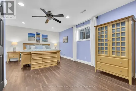 2227 St Clair Avenue Windsor ON N9B 3W4