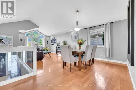2227 St Clair Avenue Windsor ON N9B 3W4