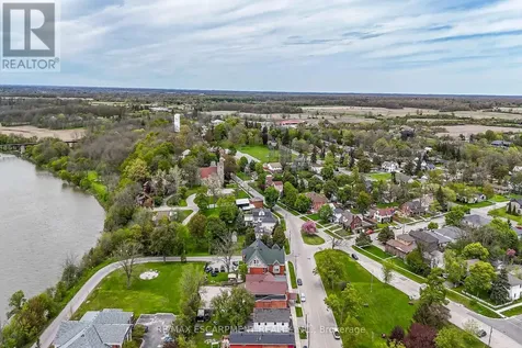 27 Cayuga Street North Haldimand ON N0A 1E0